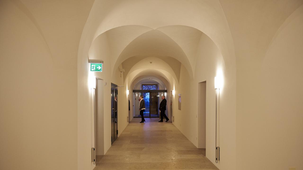 Klosterhotel Kreuz Mariastein ภายนอก รูปภาพ